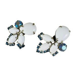 WOW Vintage milk glass white and AB spray clip on earrings. 50s 60s